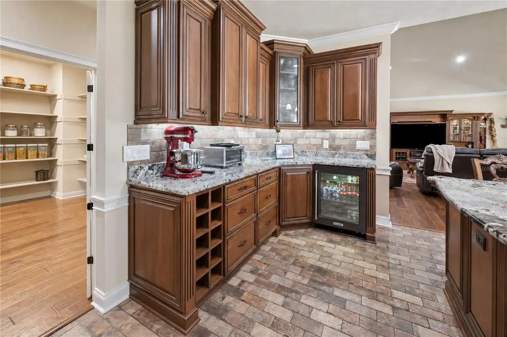 4107 SW State Road 45 Newberry FL 32669