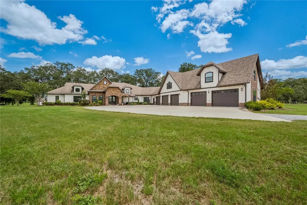 4107 SW State Road 45 Newberry FL 32669