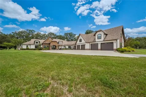 4107 SW State Road 45 Newberry FL 32669