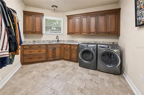 4107 SW State Road 45 Newberry FL 32669