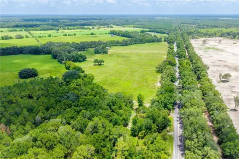 4107 SW State Road 45 Newberry FL 32669