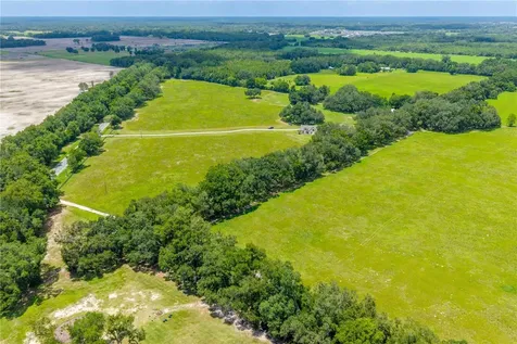 4107 SW State Road 45 Newberry FL 32669