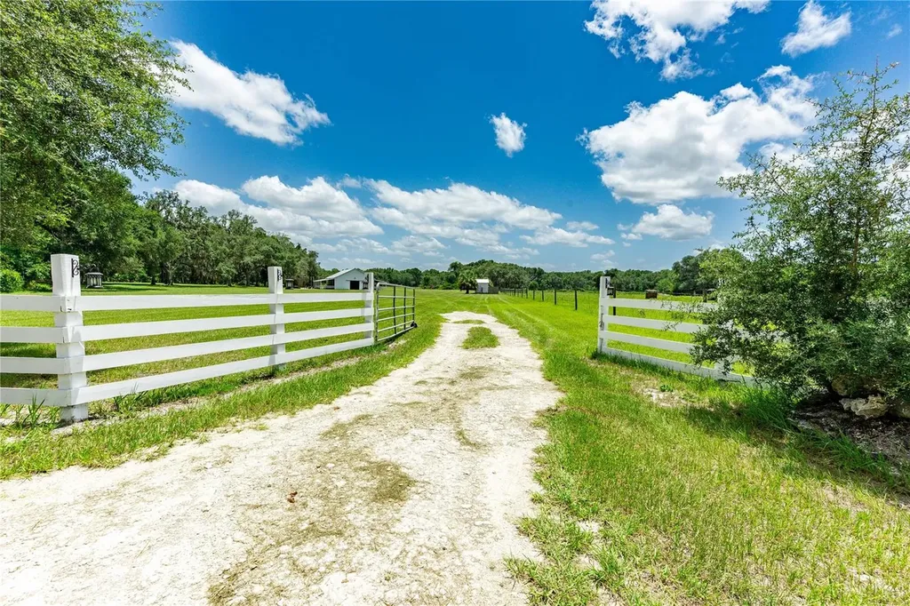 4773 SW 47th Boulevard Bushnell FL 33513