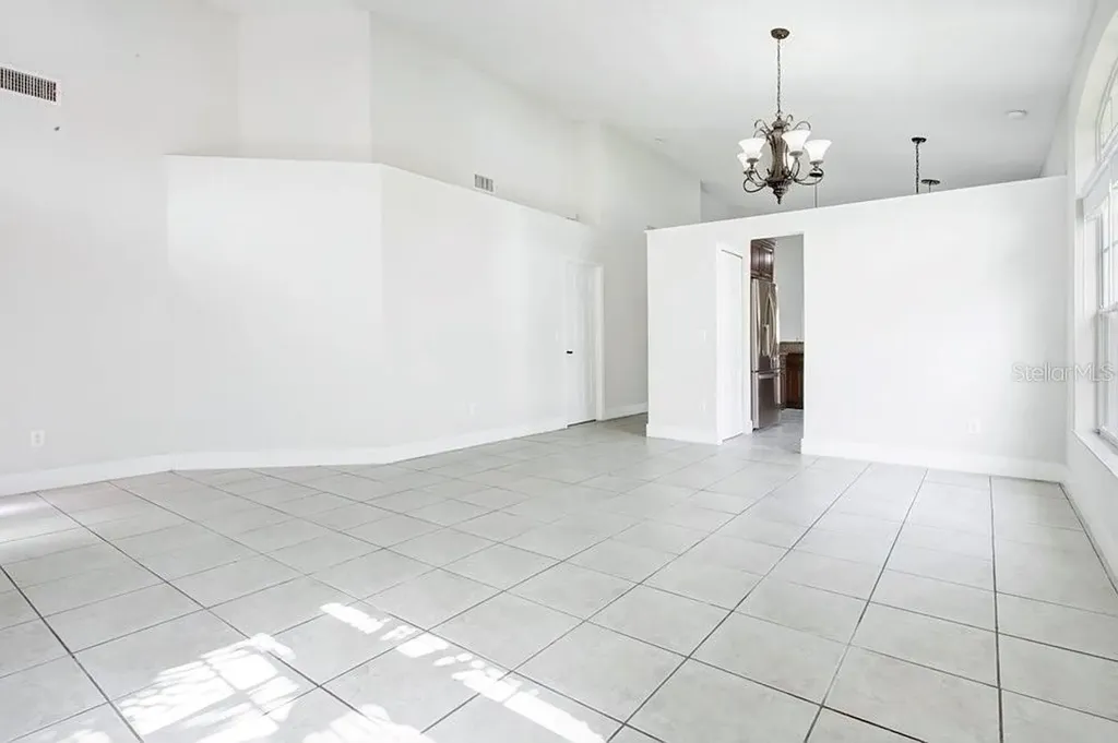 3127 Birmingham Boulevard Orlando FL 32829