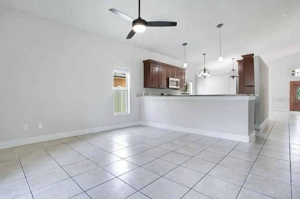 3127 Birmingham Boulevard Orlando FL 32829