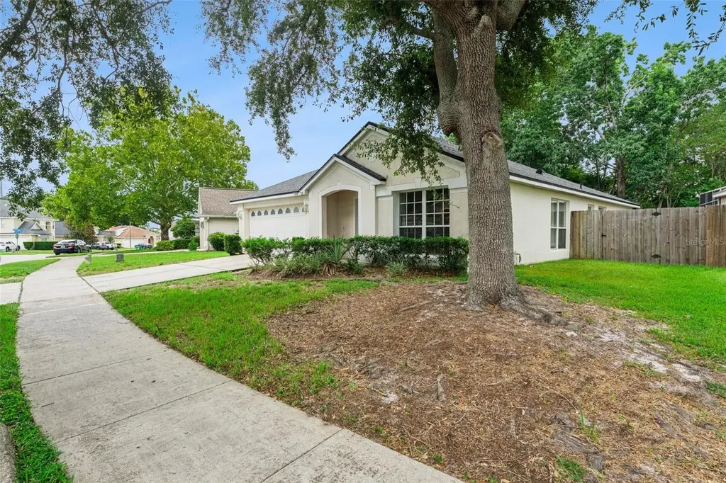266 Hanging Moss Circle Lake Mary FL 32746