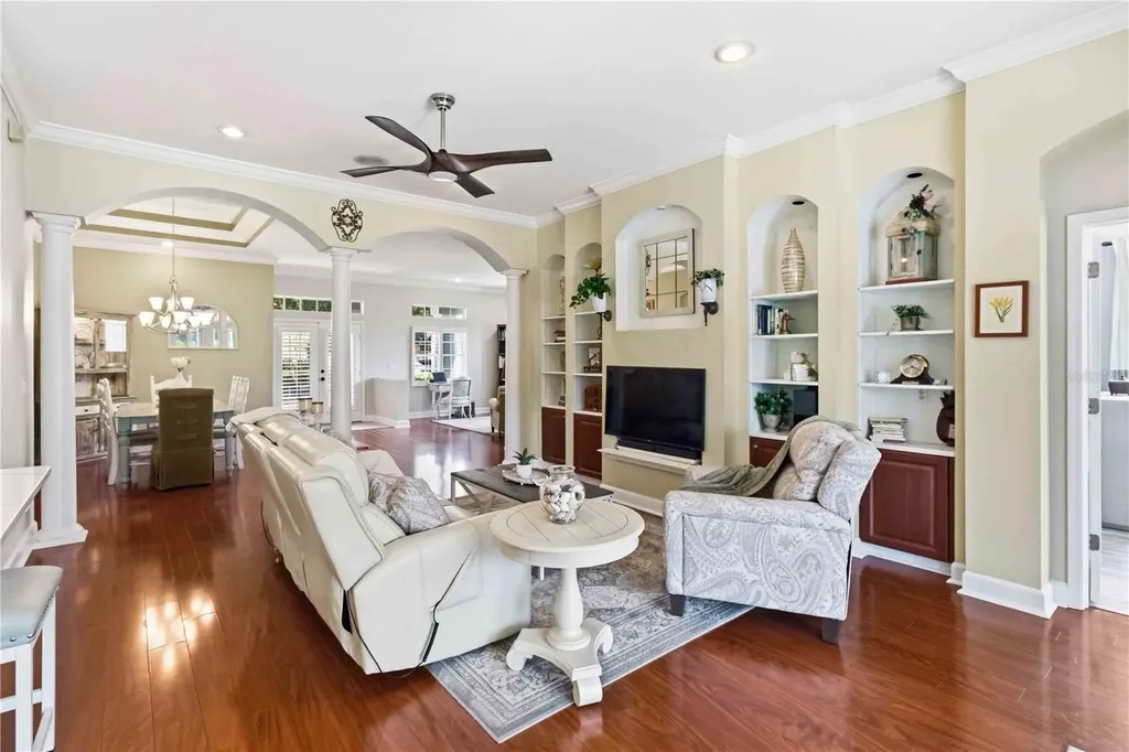 16817 Harrierridge Place Lithia FL 33547
