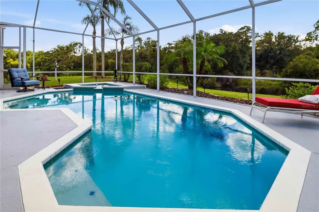 16817 Harrierridge Place Lithia FL 33547