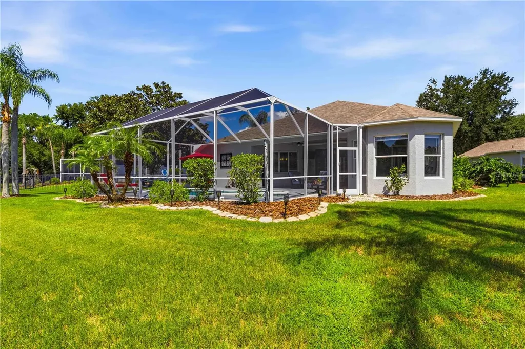 16817 Harrierridge Place Lithia FL 33547