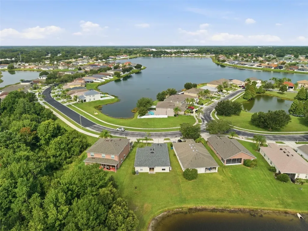 31522 Triborough Drive Wesley Chapel FL 33545