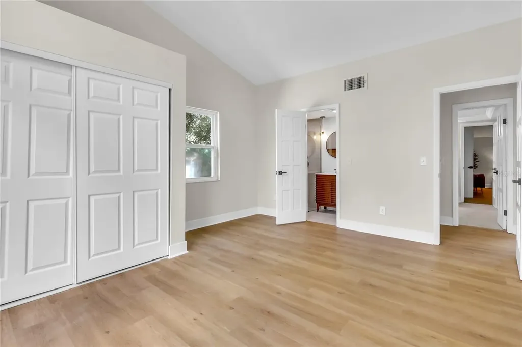 16123 E Lake Burrell Drive Lutz FL 33549