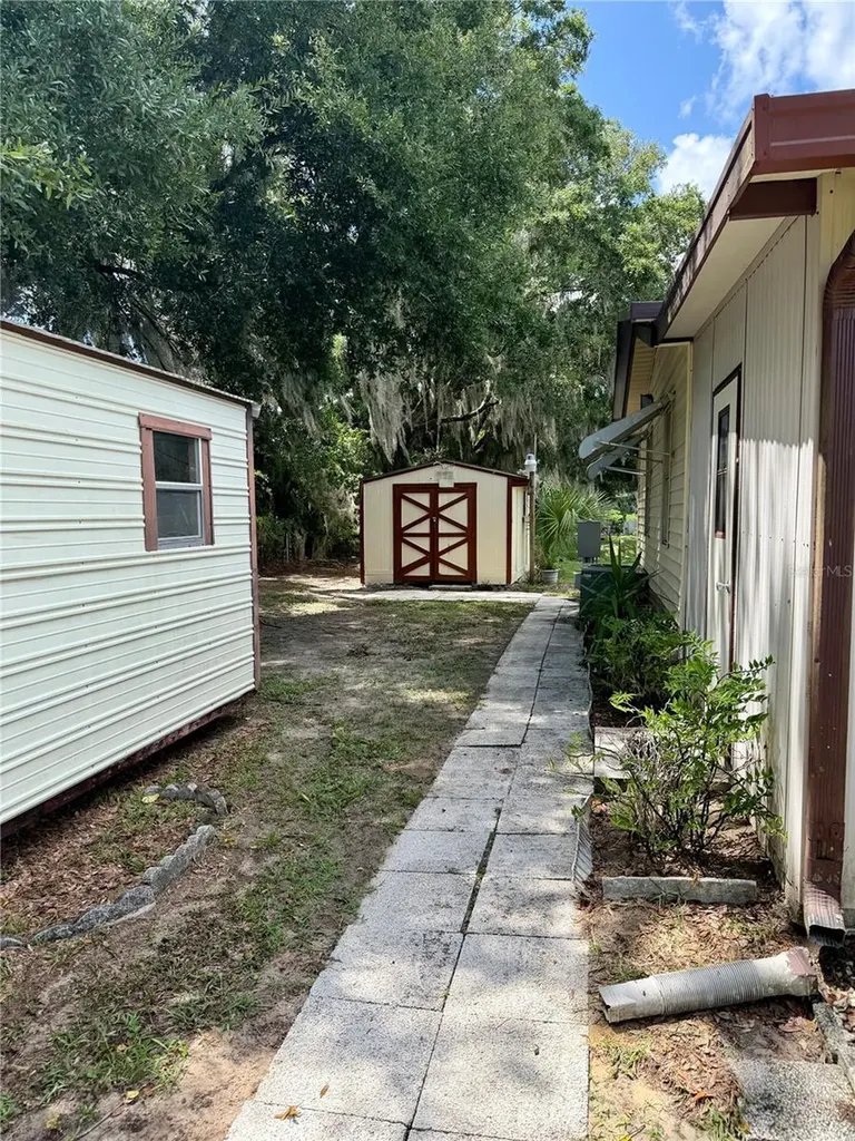 11107 SE 66th Terrace Belleview FL 34420
