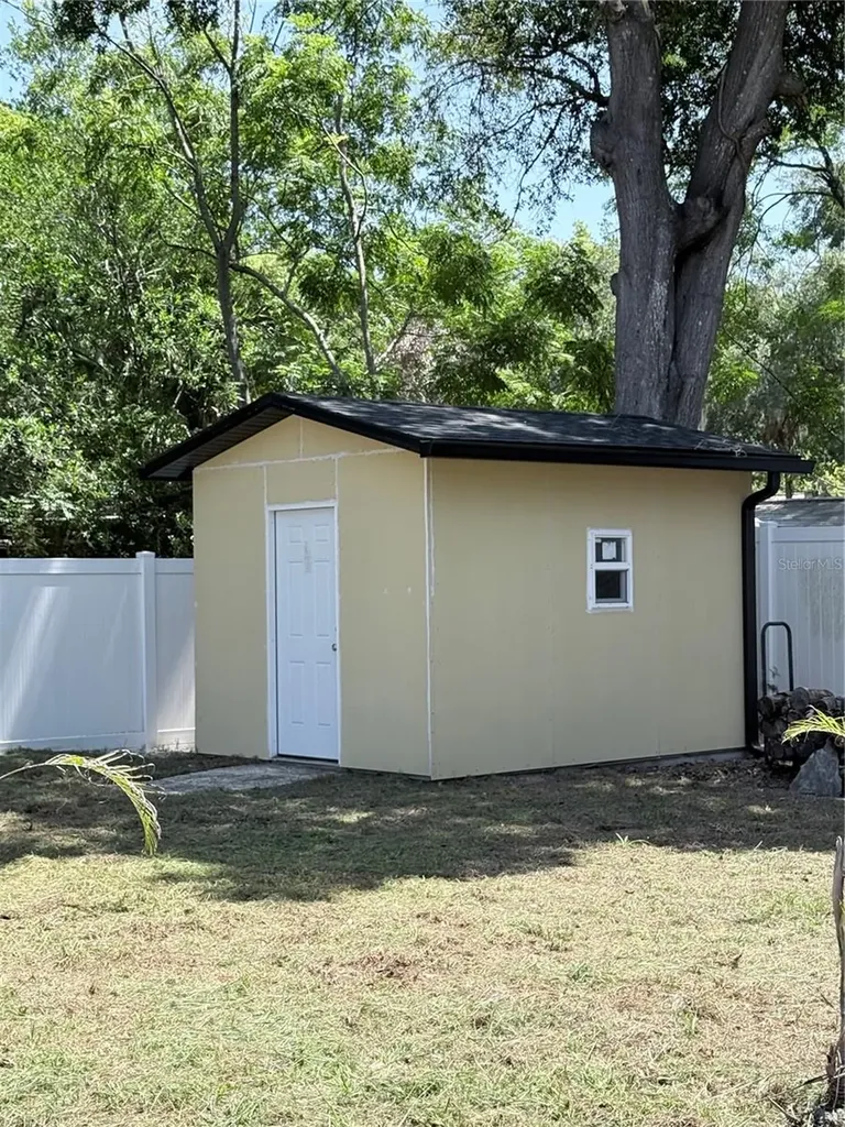 1243 Dingens Avenue Windermere FL 34786