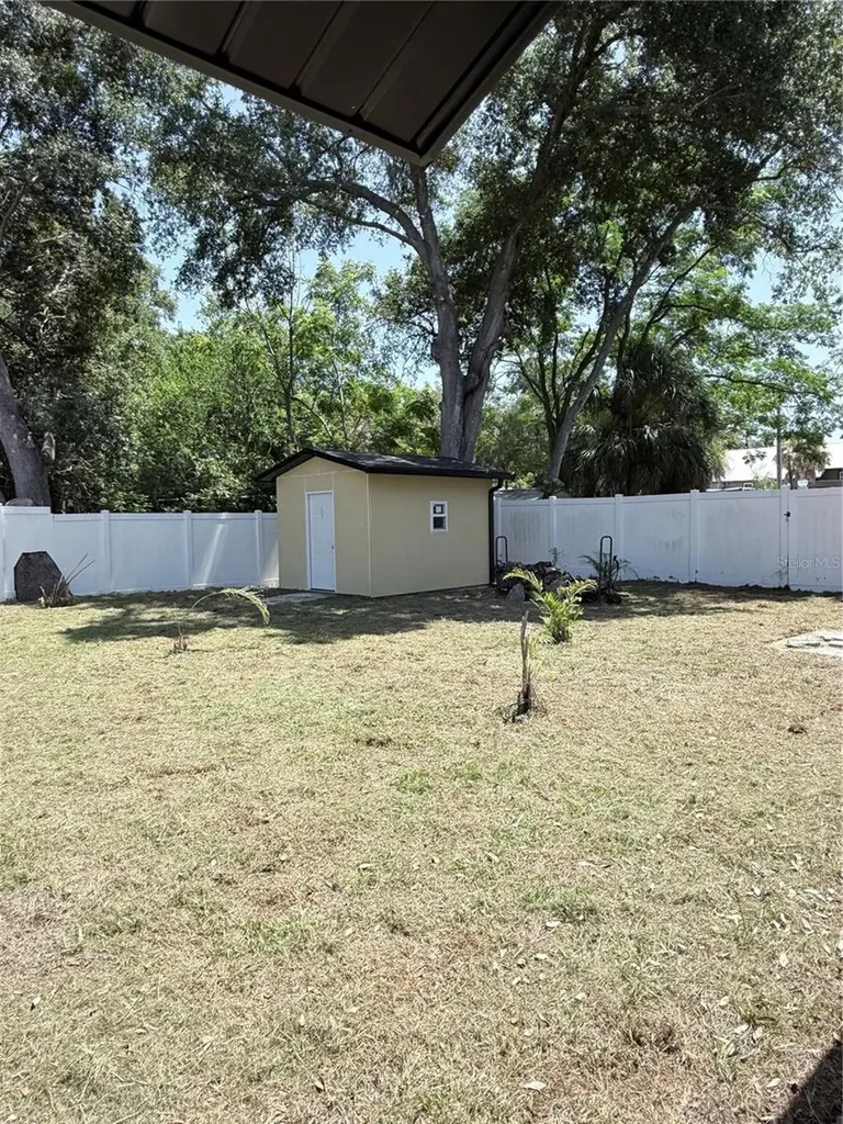 1243 Dingens Avenue Windermere FL 34786