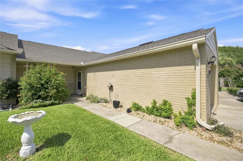 5033 SE 109th Place Belleview FL 34420