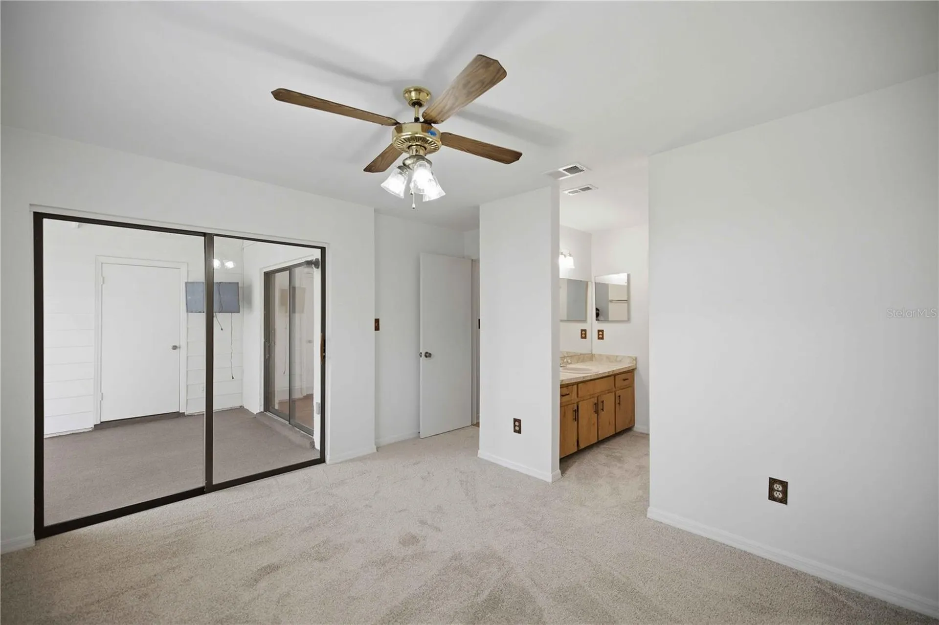 5033 SE 109th Place Belleview FL 34420