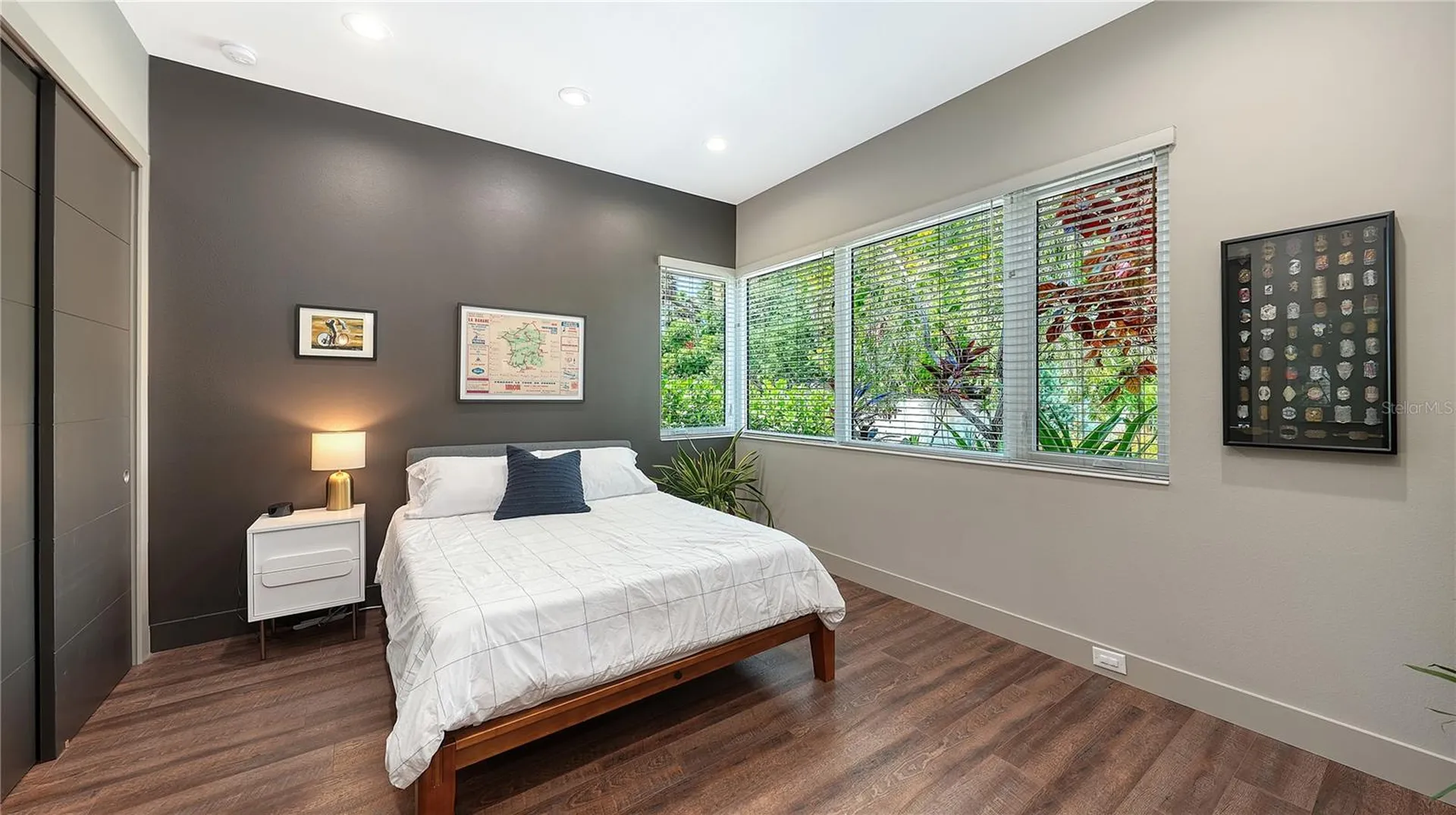 543 Columbia Court Sarasota FL 34236