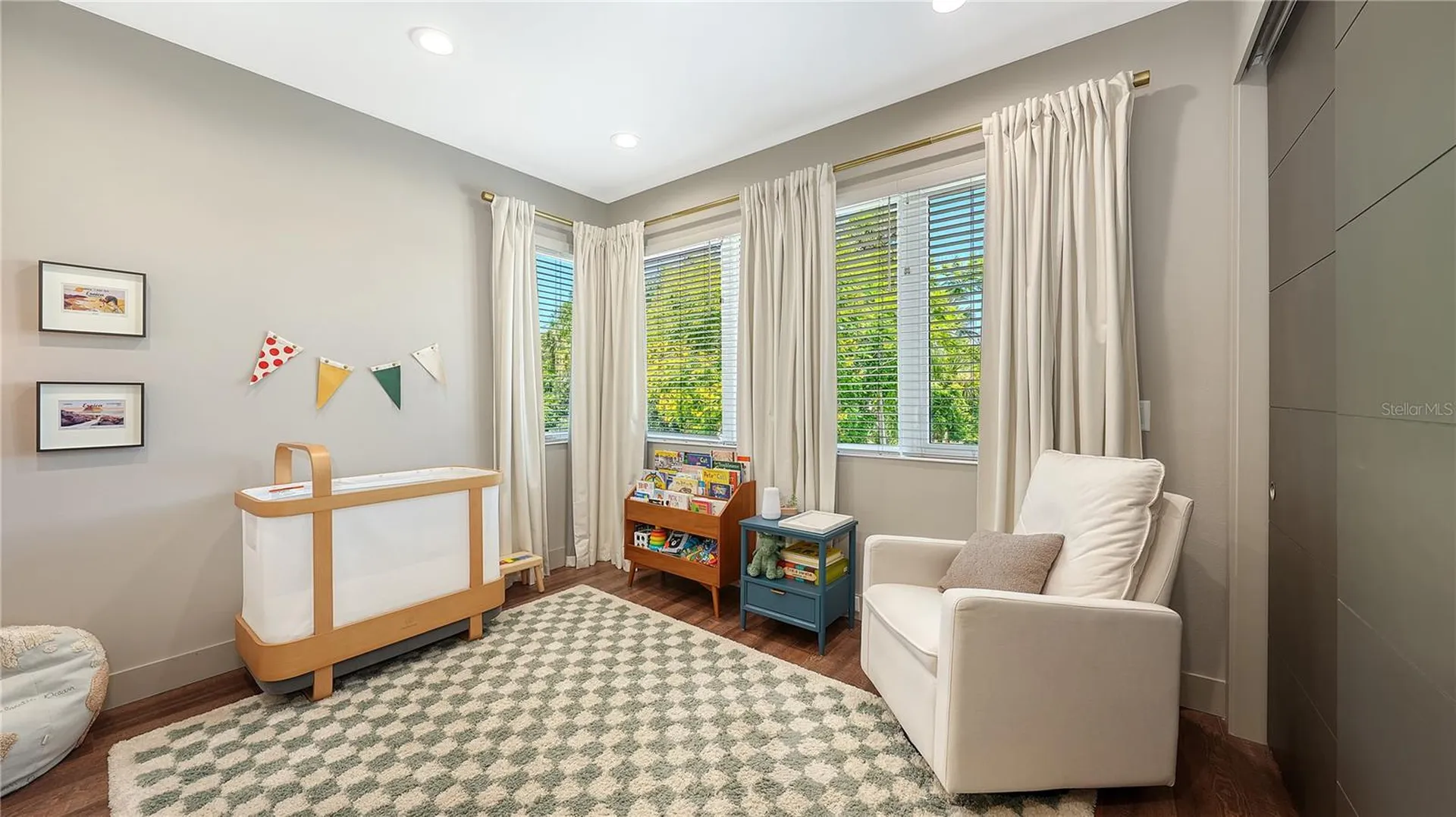 543 Columbia Court Sarasota FL 34236