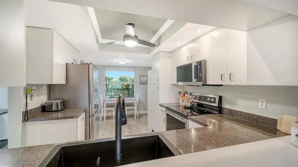 9320 Clubside Circle Sarasota FL 34238