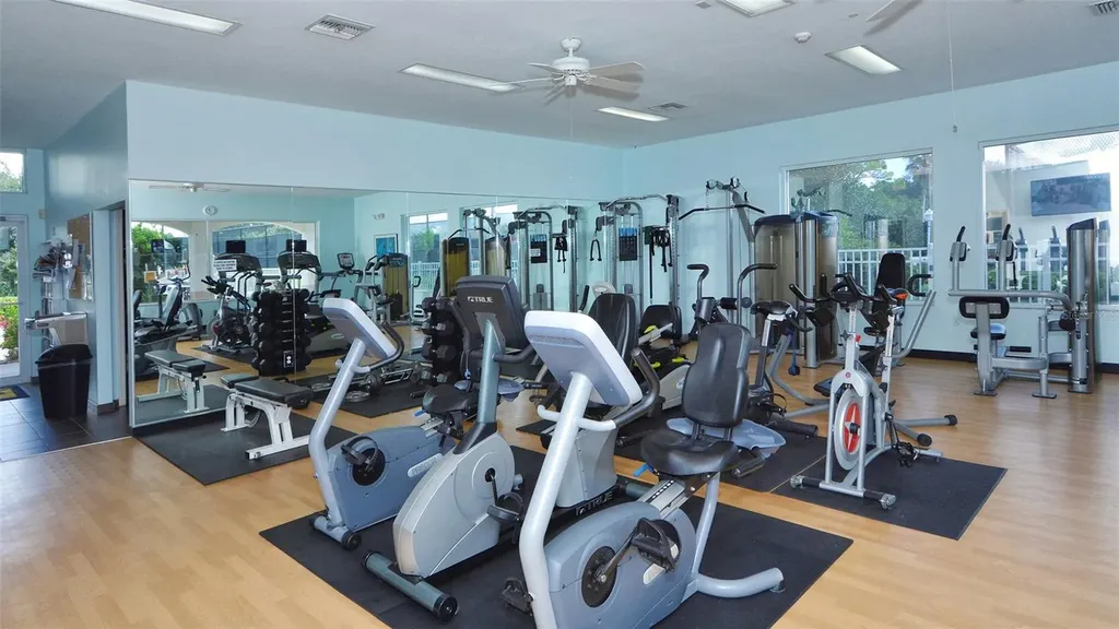9320 Clubside Circle Sarasota FL 34238