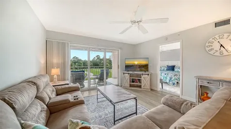 9320 Clubside Circle Sarasota FL 34238