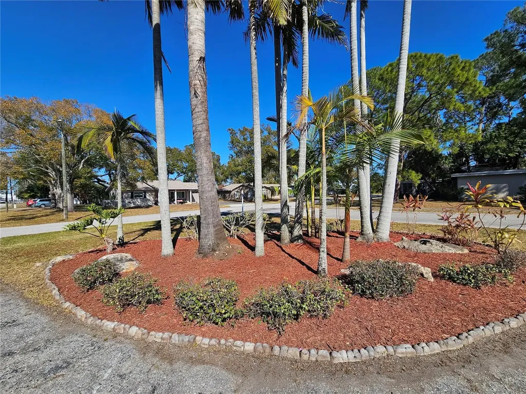 7990 42nd Street N Pinellas Park FL 33781