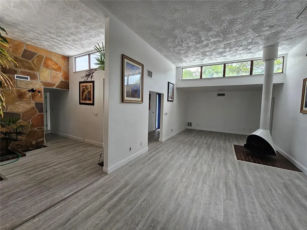 7990 42nd Street N Pinellas Park FL 33781