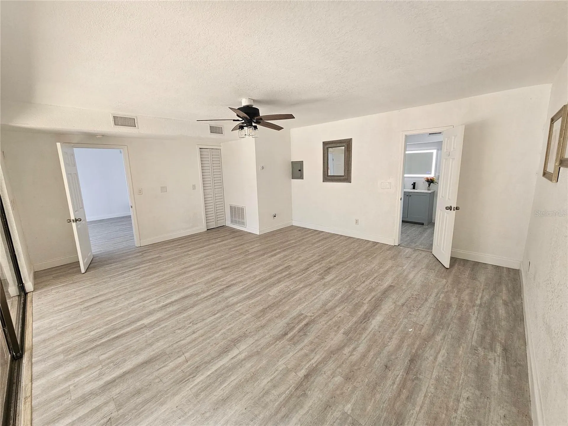 7990 42nd Street N Pinellas Park FL 33781