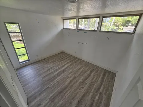 7990 42nd Street N Pinellas Park FL 33781