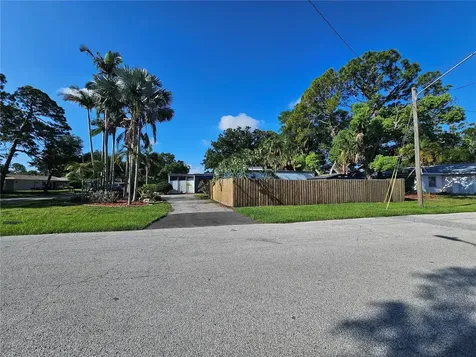 7990 42nd Street N Pinellas Park FL 33781