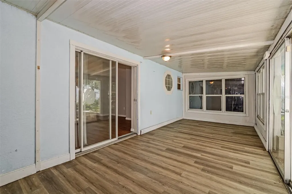 207 Ronaldale Avenue Haines City FL 33844