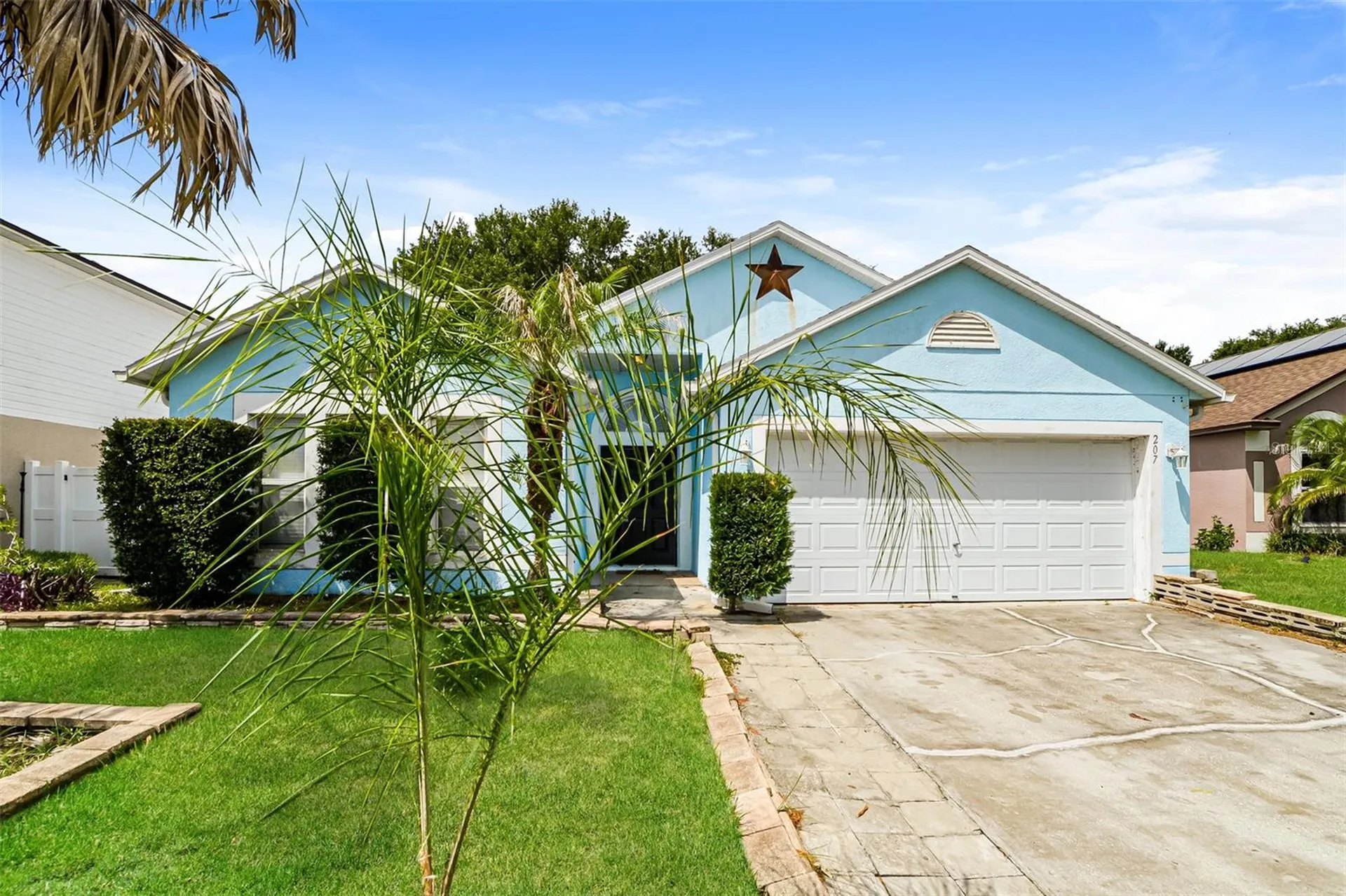 207 Ronaldale Avenue Haines City FL 33844