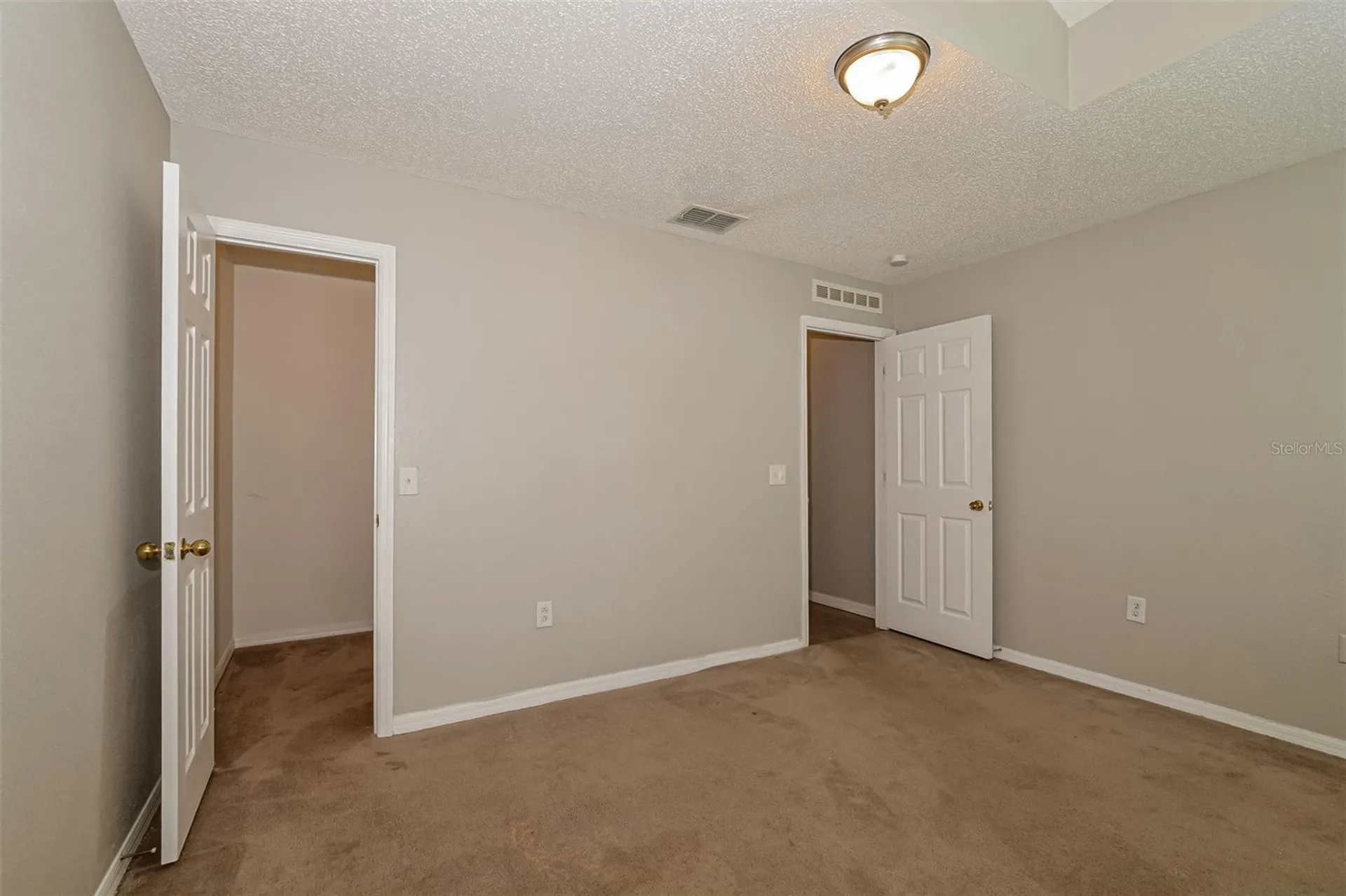207 Ronaldale Avenue Haines City FL 33844