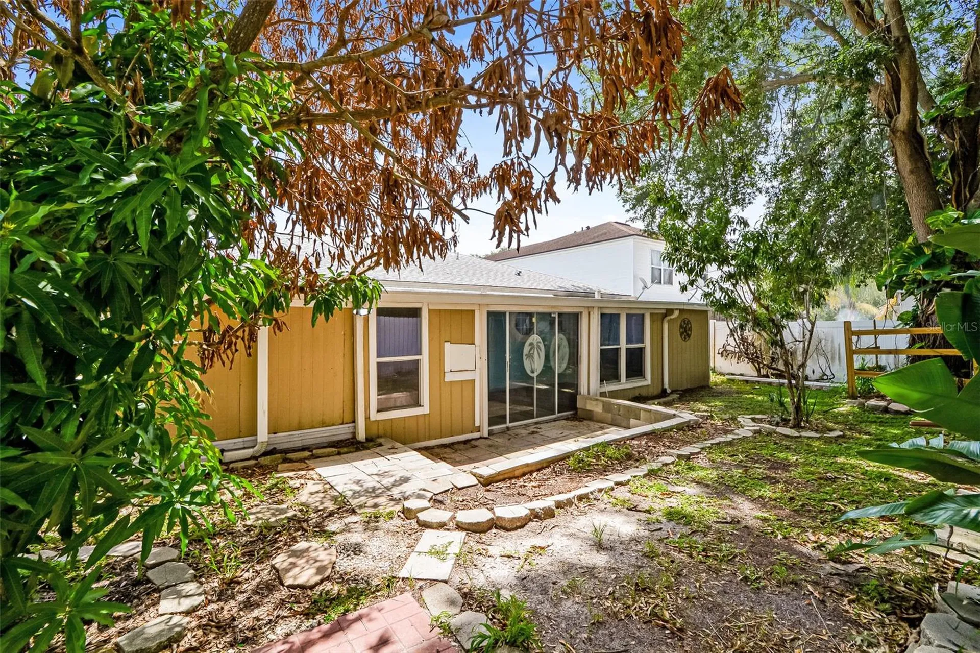 207 Ronaldale Avenue Haines City FL 33844