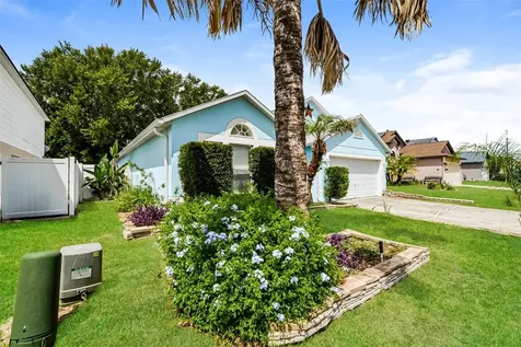 207 Ronaldale Avenue Haines City FL 33844