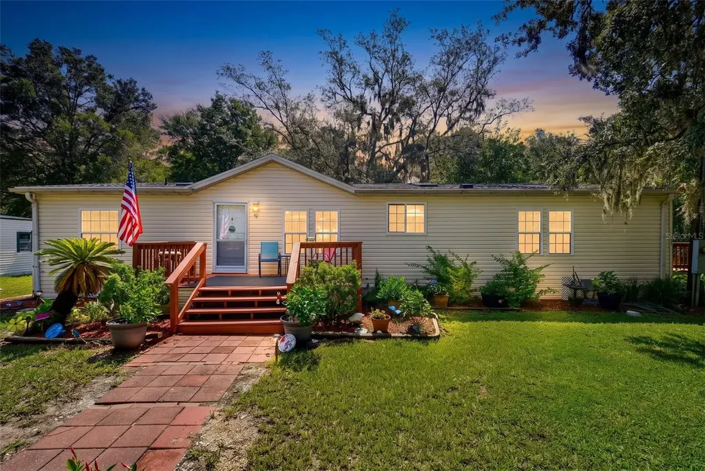6270 Desales Street Brooksville FL 34604