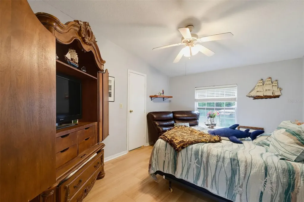 6270 Desales Street Brooksville FL 34604