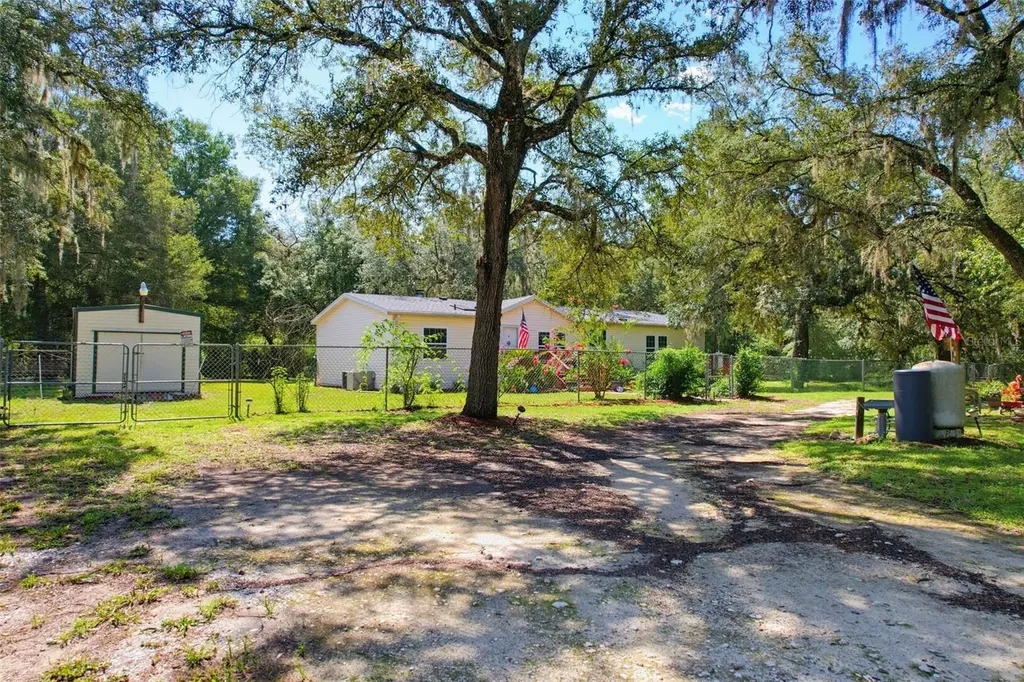 6270 Desales Street Brooksville FL 34604