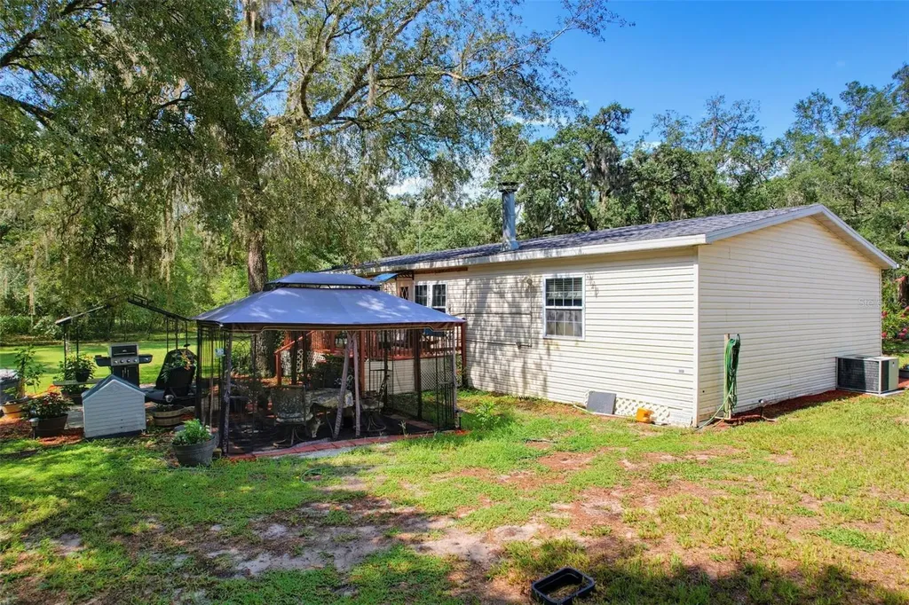 6270 Desales Street Brooksville FL 34604