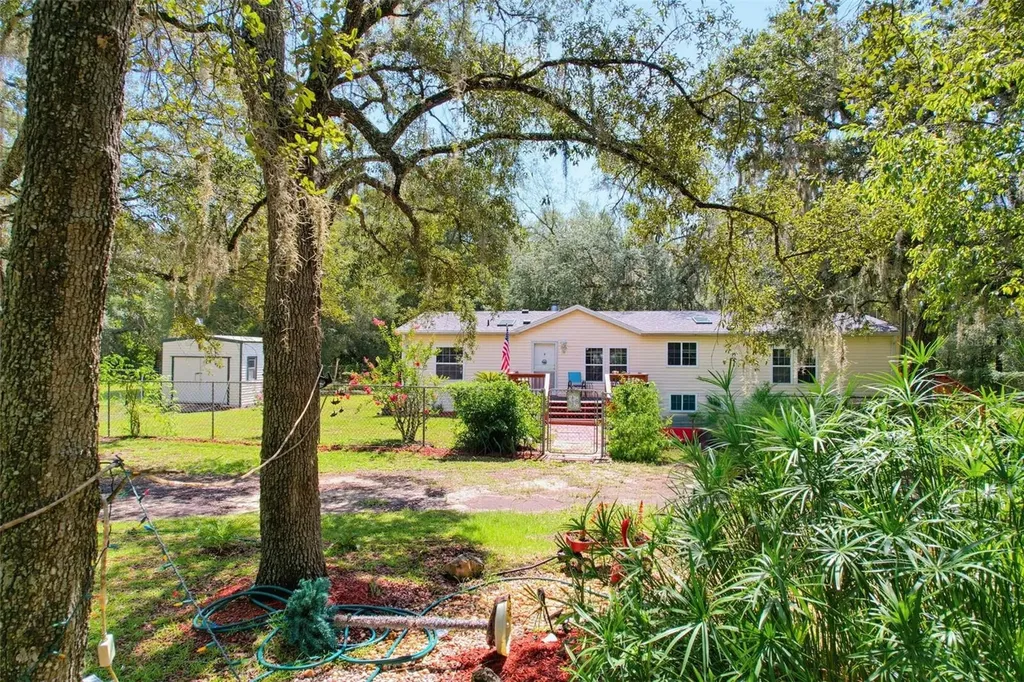 6270 Desales Street Brooksville FL 34604