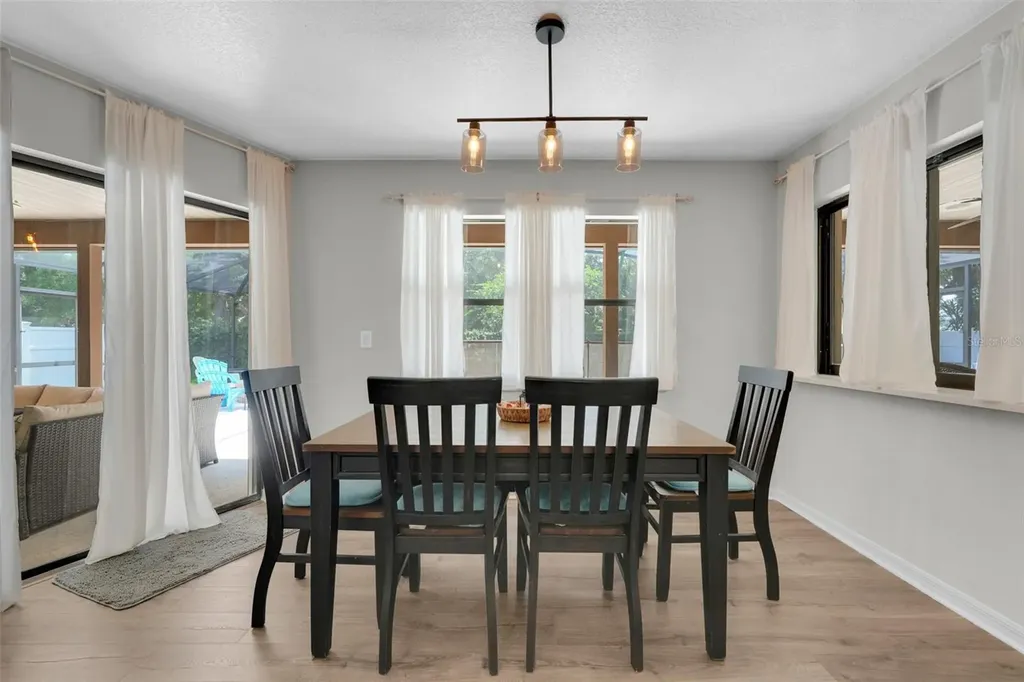 305 Forrest Crest Court Ocoee FL 34761