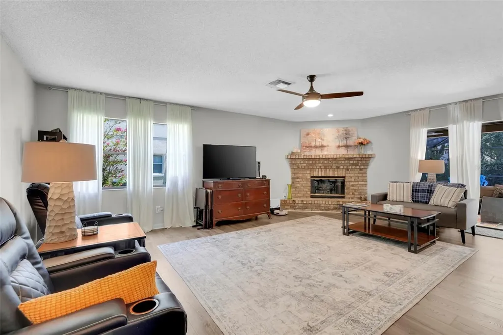 305 Forrest Crest Court Ocoee FL 34761
