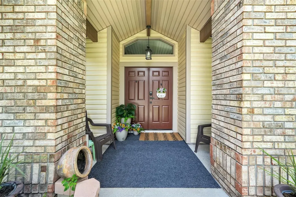 305 Forrest Crest Court Ocoee FL 34761