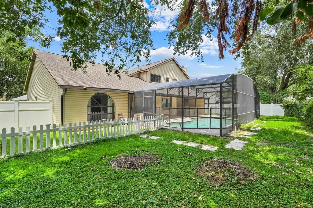 305 Forrest Crest Court Ocoee FL 34761