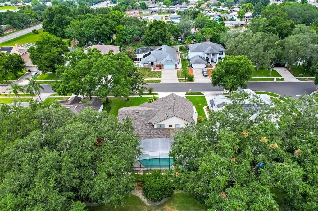 305 Forrest Crest Court Ocoee FL 34761