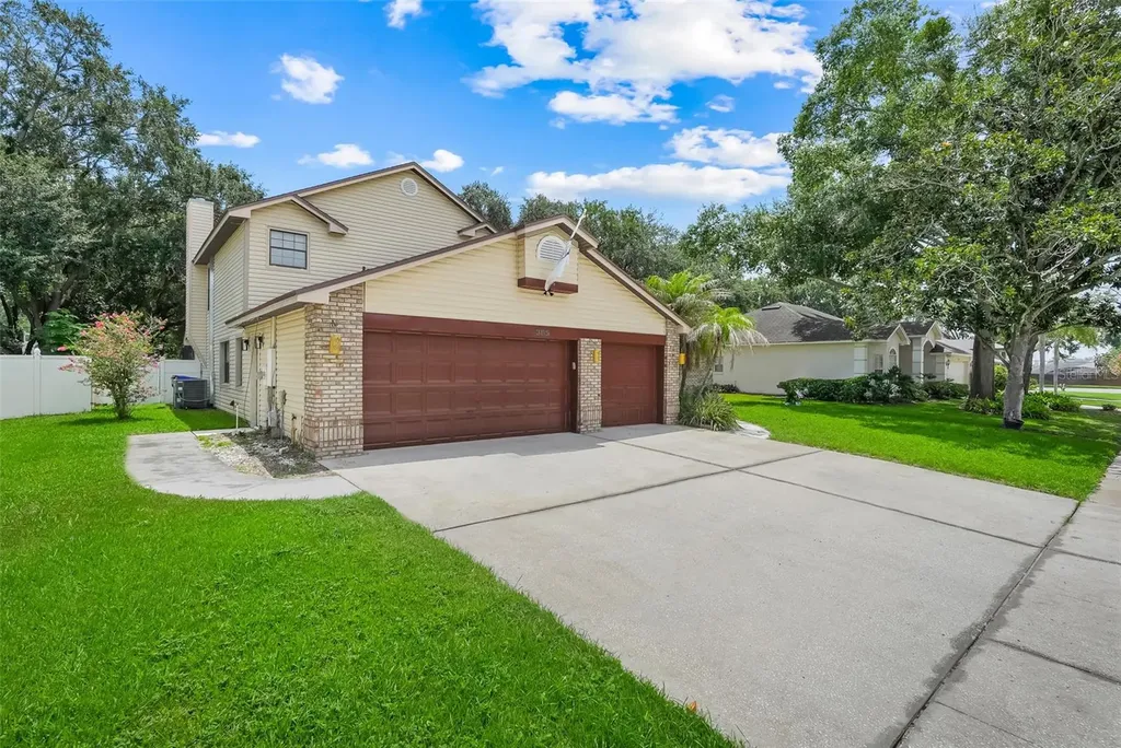 305 Forrest Crest Court Ocoee FL 34761