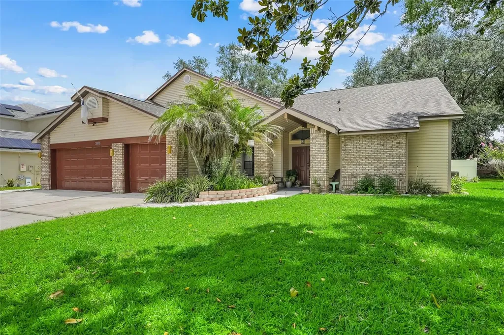 305 Forrest Crest Court Ocoee FL 34761