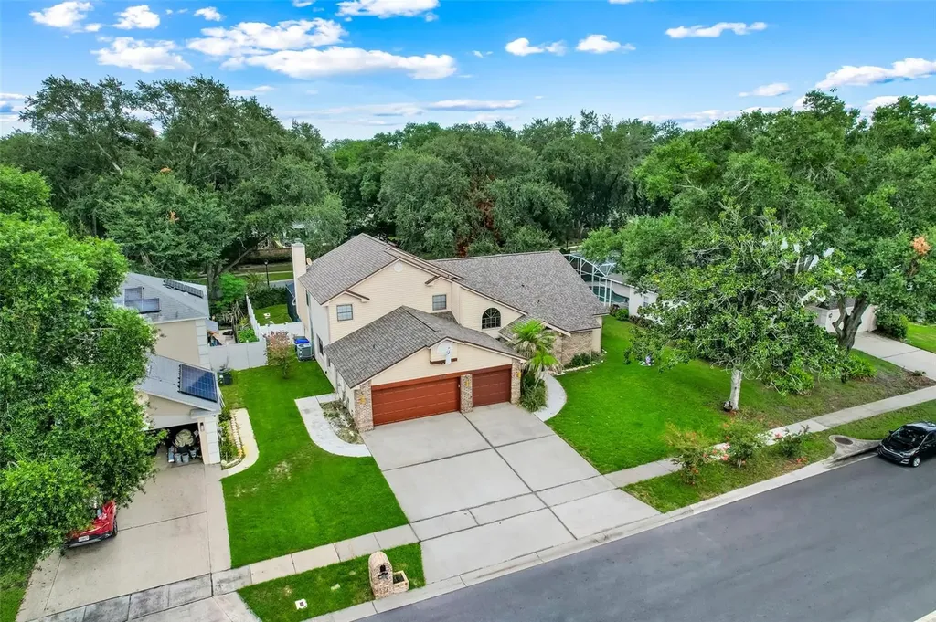 305 Forrest Crest Court Ocoee FL 34761