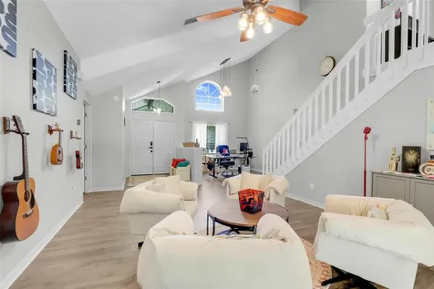 305 Forrest Crest Court Ocoee FL 34761