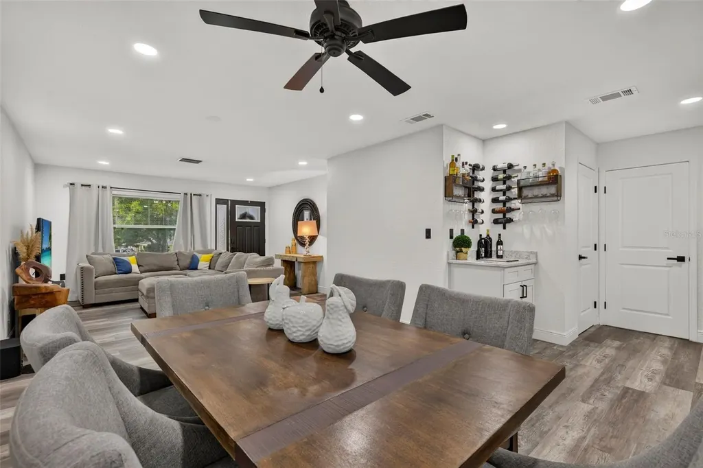 1435 Burning Tree Road Tarpon Springs FL 34689